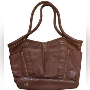 49 square miles  large bag beautiful leather pristine new condition used under 5